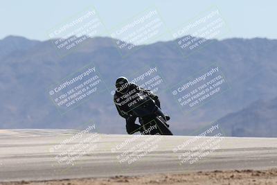 media/Oct-13-2025-Moto Forza (Mon) [[a66d839500]]/3-B Group/Session 4 (Turn 9)/